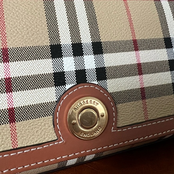 Burberry Top Handle Note Bag - Picture 8 of 13
